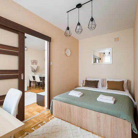 Apartment National Stadium Charming *